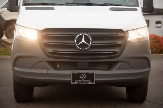 Thumbnail: 2025 Mercedes-Benz Sprinter - 24