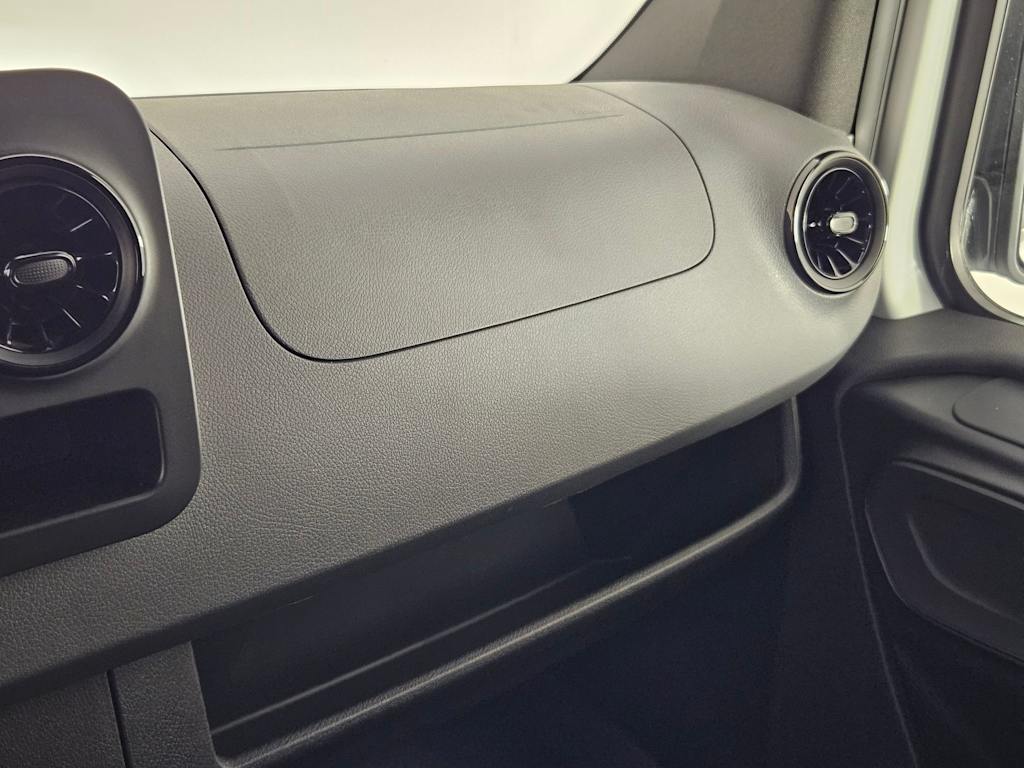 2020 Mercedes-Benz Sprinter 1500 38
