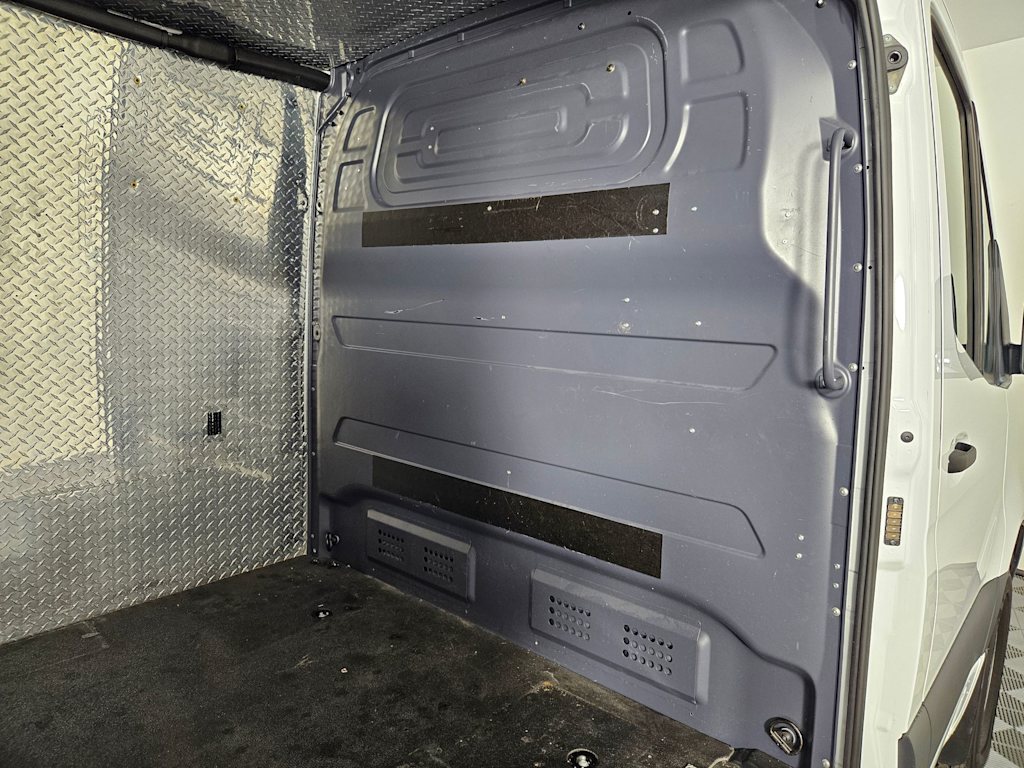 2020 Mercedes-Benz Sprinter 1500 23