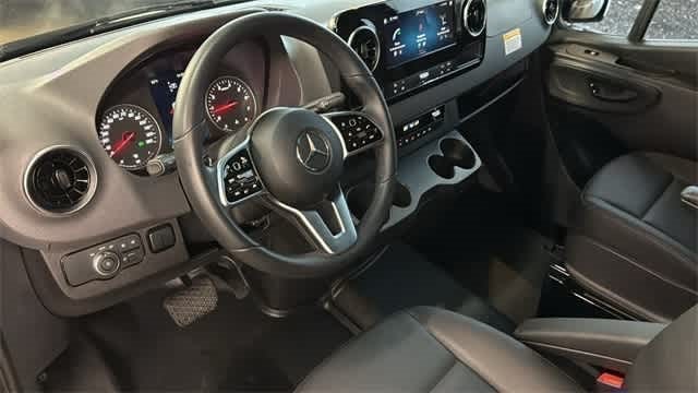 Thumbnail: 2023 Mercedes-Benz Sprinter - 9