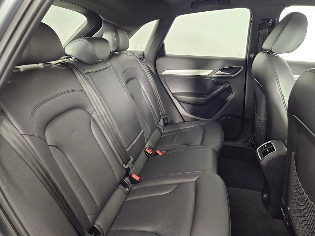 Thumbnail: 2015 Audi Q3 - 28
