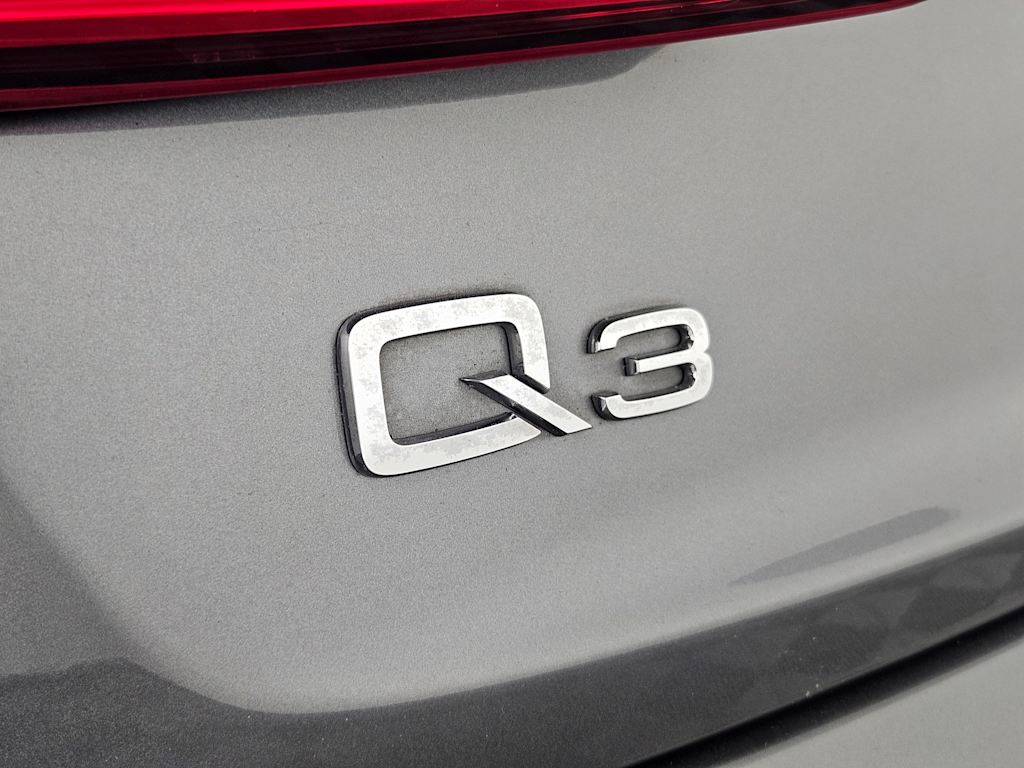 Thumbnail: 2015 Audi Q3 - 7