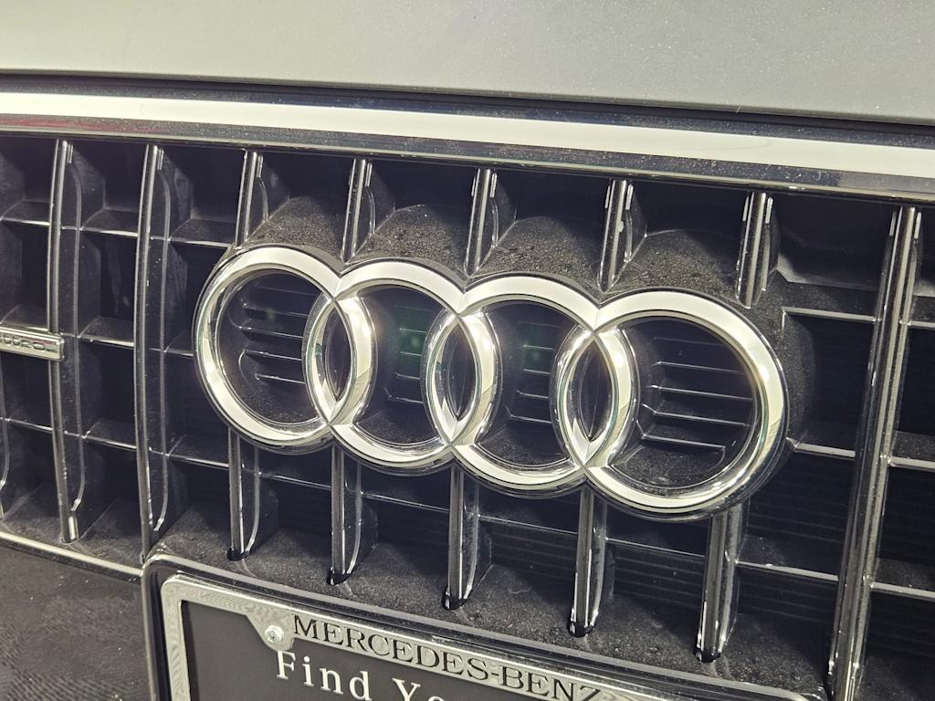 Thumbnail: 2015 Audi Q3 - 8