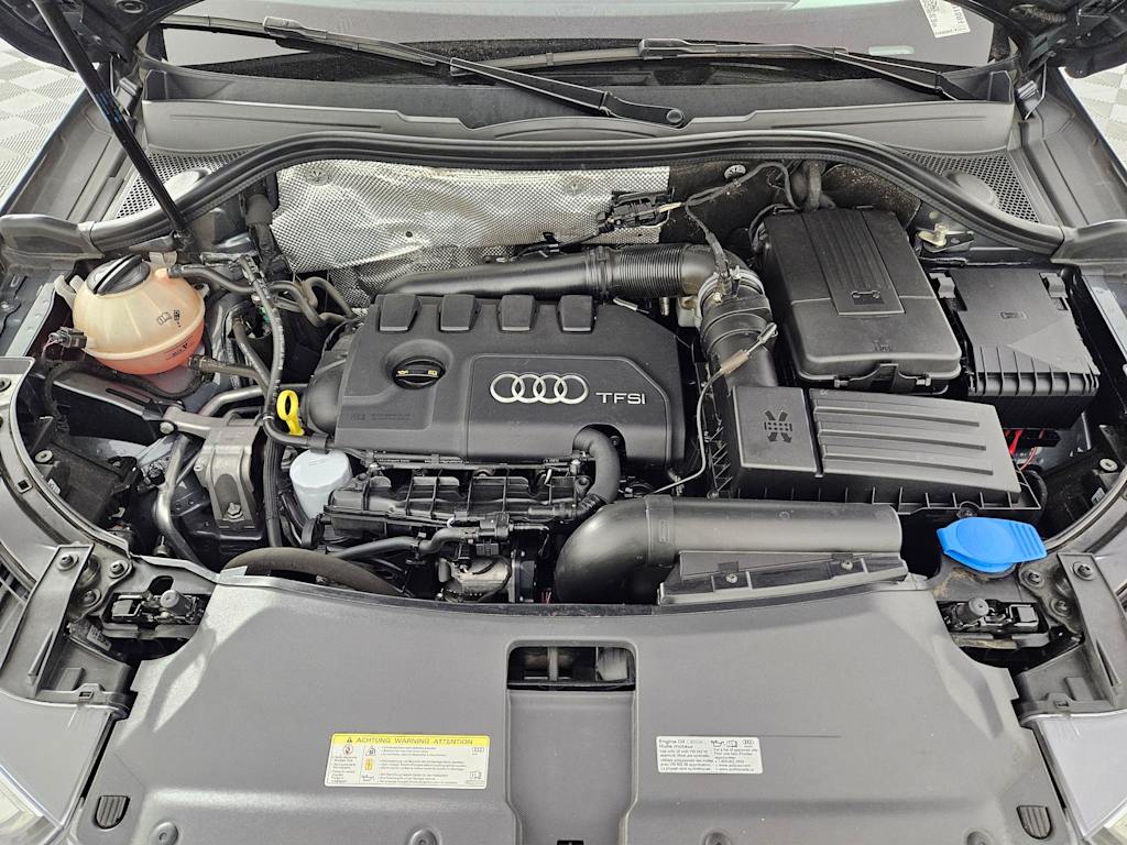 Thumbnail: 2015 Audi Q3 - 9