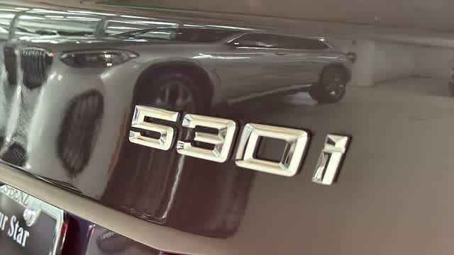 Thumbnail: 2021 BMW 5 Series - 20