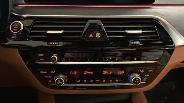 Thumbnail: 2021 BMW 5 Series - 28