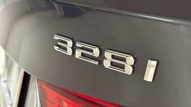 Thumbnail: 2014 BMW 3 Series - 20