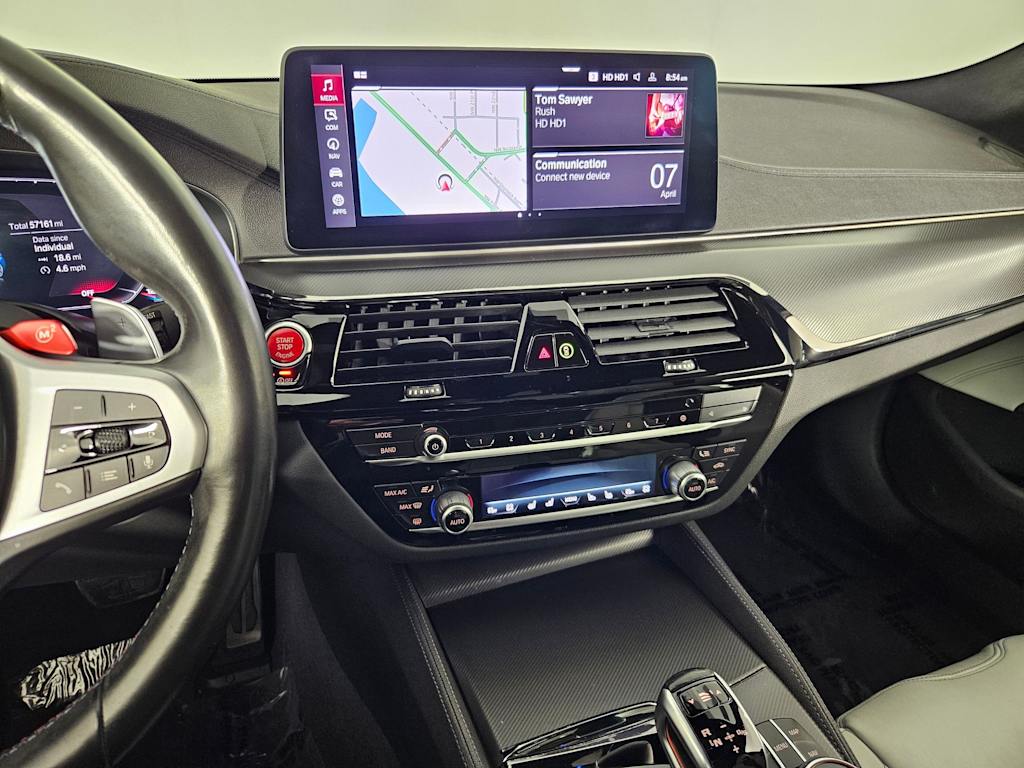 2021 BMW M5  14