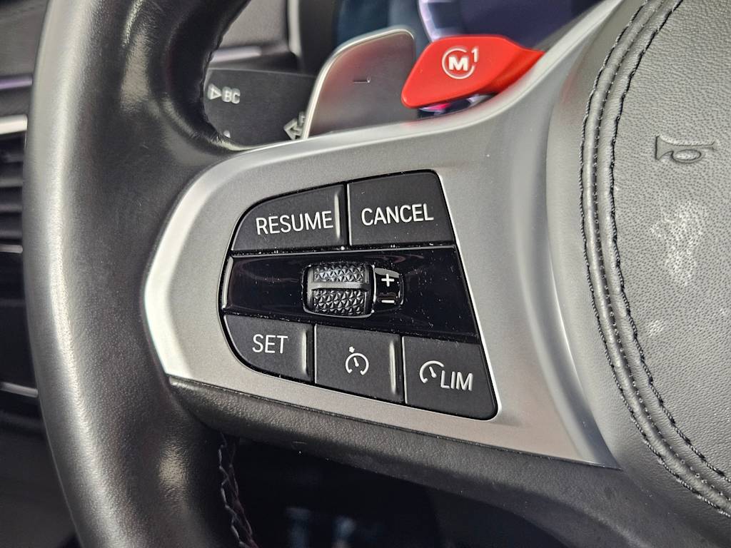 2021 BMW M5  29