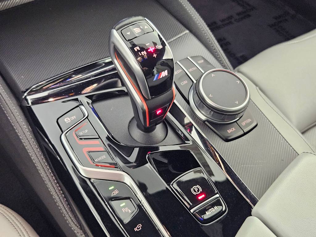 2021 BMW M5  36