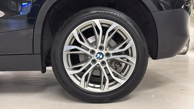 Thumbnail: 2018 BMW X2 - 8