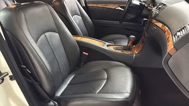 Thumbnail: 2007 Mercedes-Benz E-Class - 11