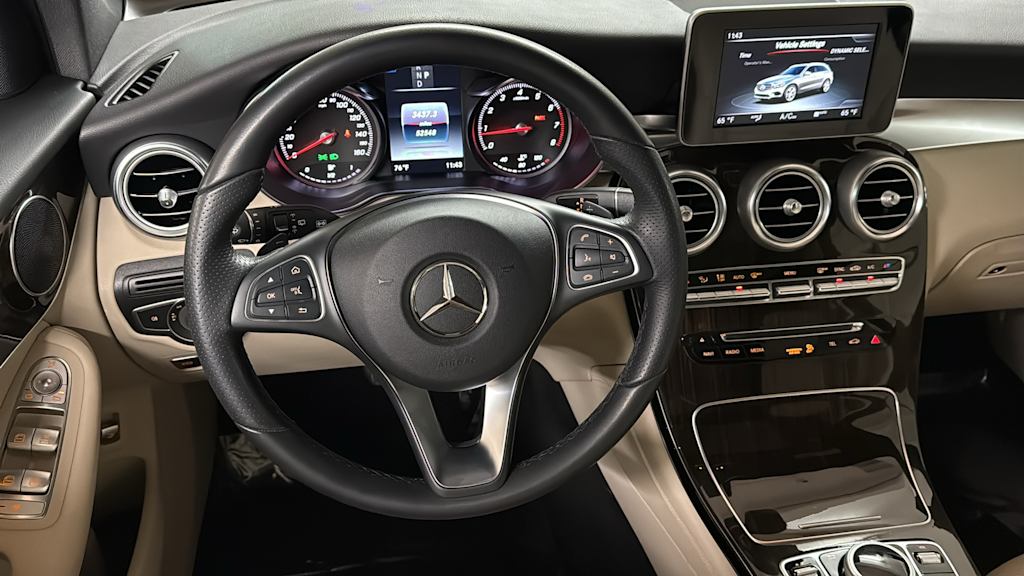 Thumbnail: 2017 Mercedes-Benz GLC - 9