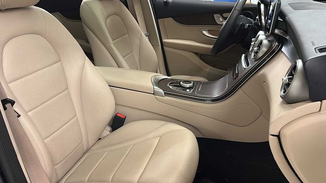Thumbnail: 2019 Mercedes-Benz GLC - 5