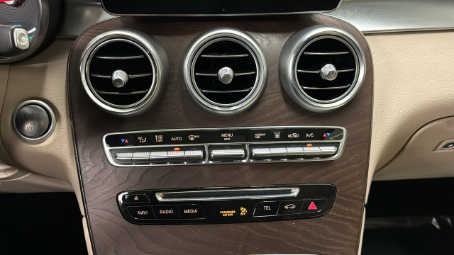 Thumbnail: 2019 Mercedes-Benz GLC - 28