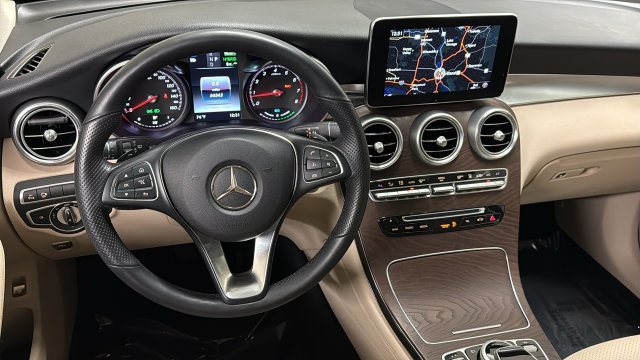 Thumbnail: 2019 Mercedes-Benz GLC - 9