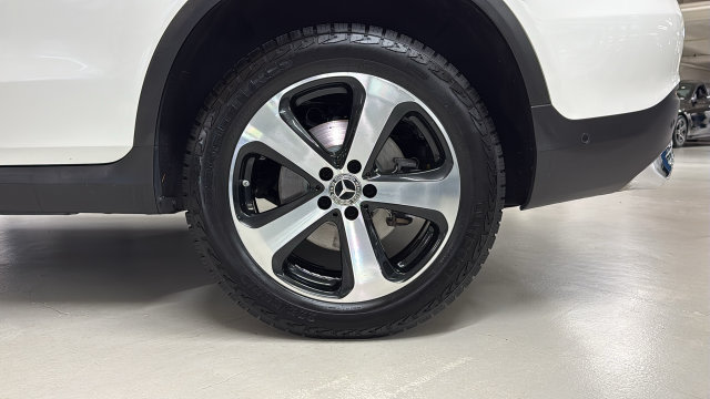 Thumbnail: 2019 Mercedes-Benz GLC - 8