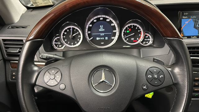 Thumbnail: 2011 Mercedes-Benz E-Class - 9