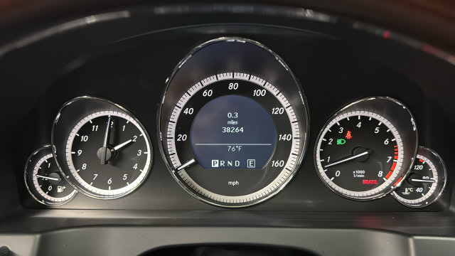 Thumbnail: 2011 Mercedes-Benz E-Class - 17