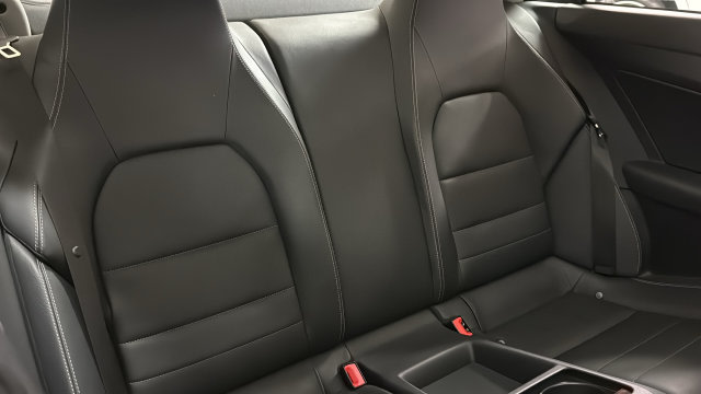Thumbnail: 2011 Mercedes-Benz E-Class - 34