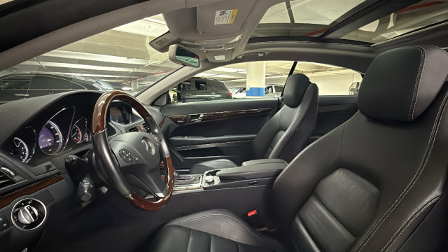 Thumbnail: 2011 Mercedes-Benz E-Class - 10