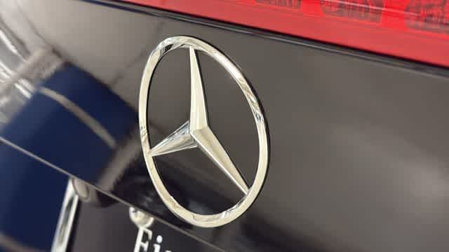 Thumbnail: 2013 Mercedes-Benz SLK - 8