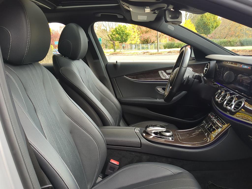 Thumbnail: 2020 Mercedes-Benz E-Class - 12