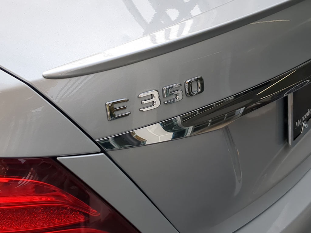 Thumbnail: 2020 Mercedes-Benz E-Class - 7