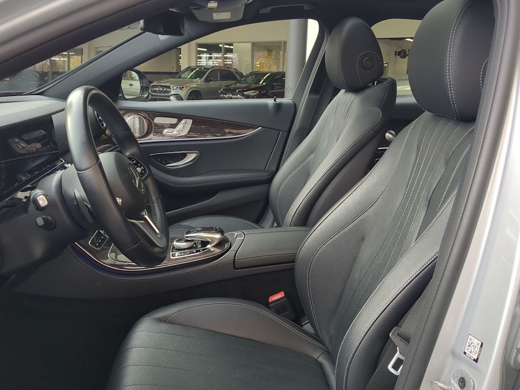 Thumbnail: 2020 Mercedes-Benz E-Class - 11