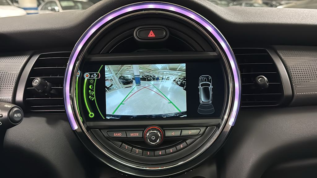 Thumbnail: 2017 MINI Cooper - 15