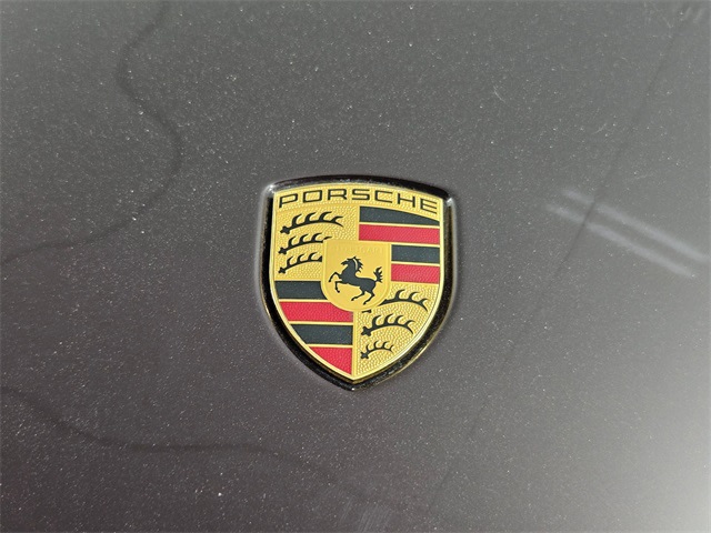 Thumbnail: 2023 Porsche Macan - 6