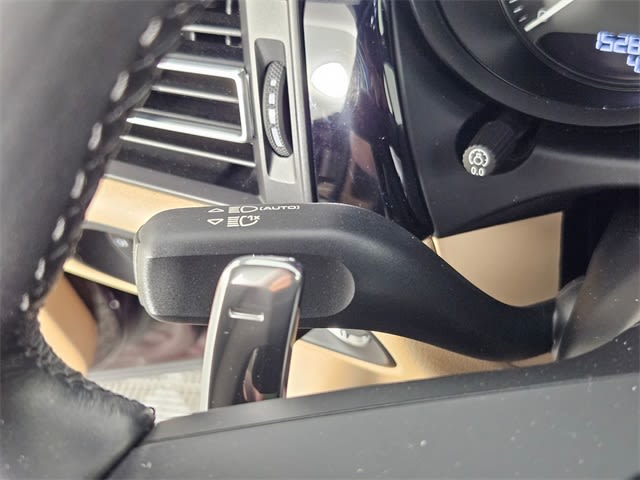 Thumbnail: 2023 Porsche Macan - 29