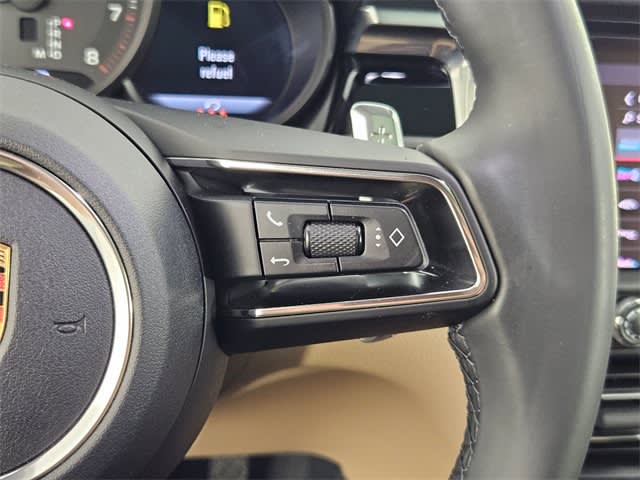 Thumbnail: 2023 Porsche Macan - 28