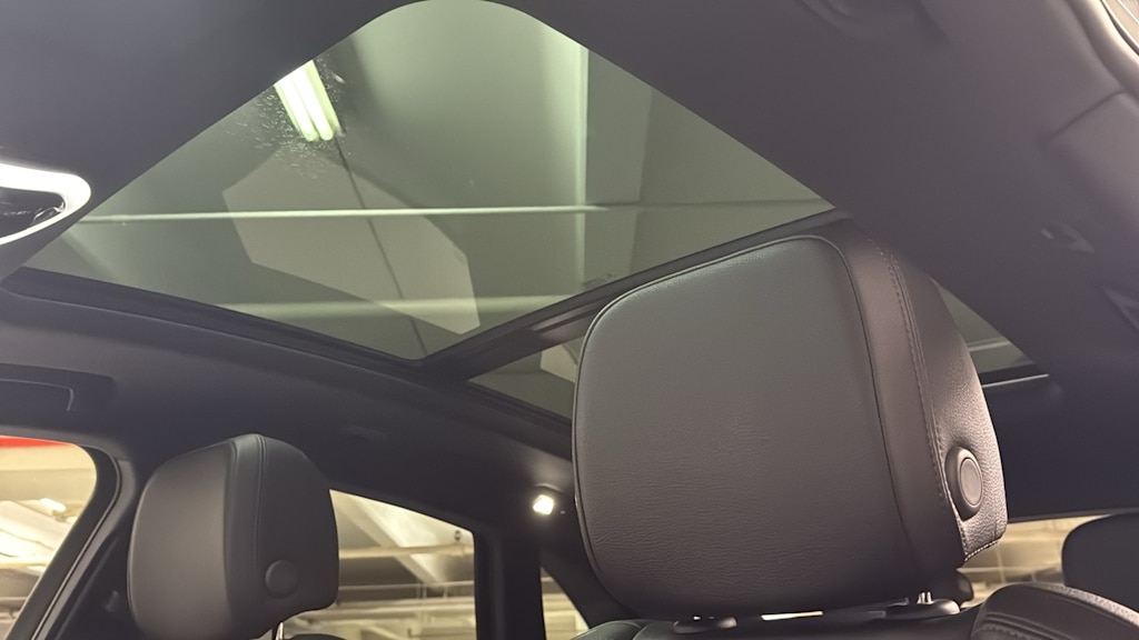 Thumbnail: 2021 Porsche Macan - 29