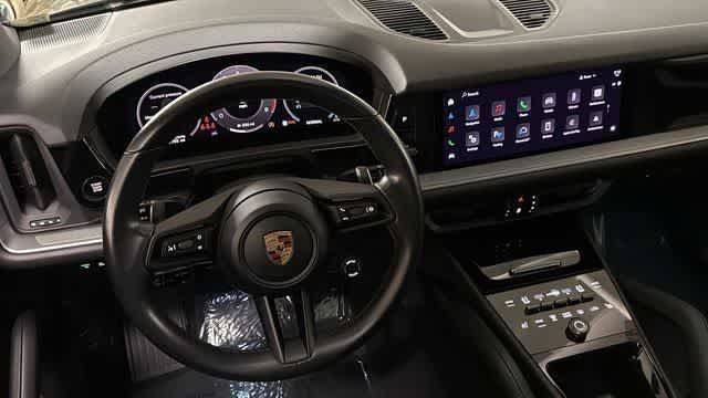 Thumbnail: 2024 Porsche Cayenne - 12