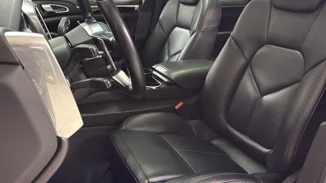Thumbnail: 2017 Porsche Cayenne - 10