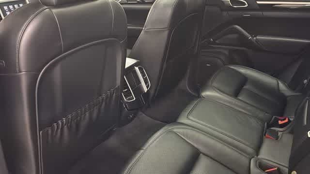 Thumbnail: 2017 Porsche Cayenne - 12