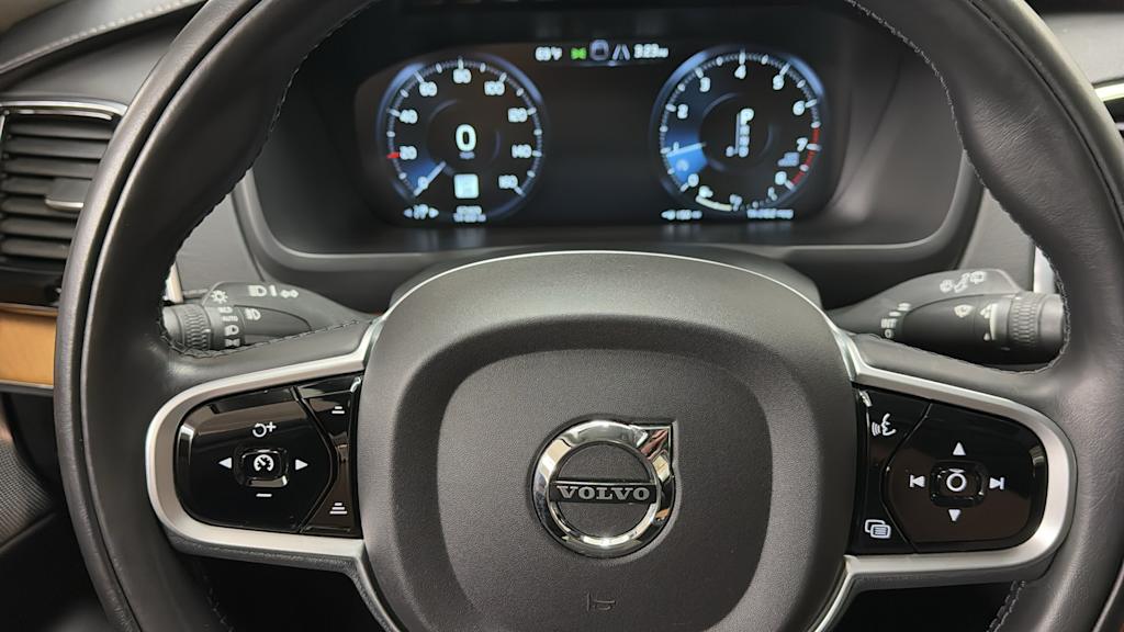 Thumbnail: 2019 Volvo XC90 - 26