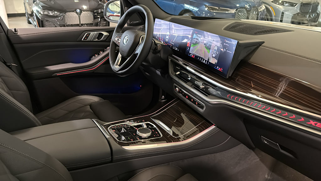 2025 BMW X5 xDrive50e 13