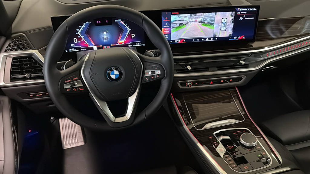 2025 BMW X5 xDrive50e 9