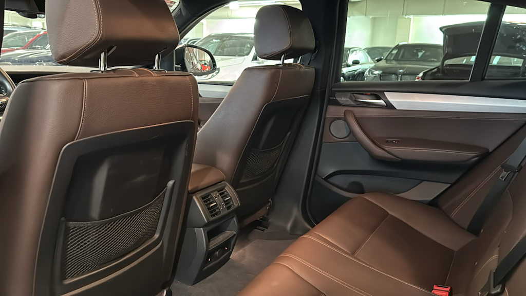 Thumbnail: 2017 BMW X4 - 12