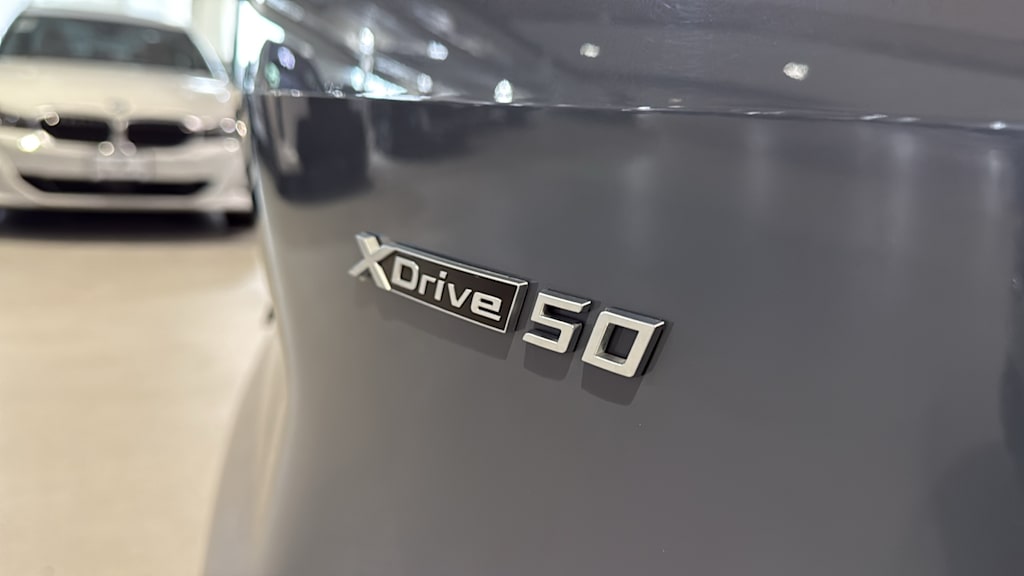 Thumbnail: 2023 BMW iX - 20