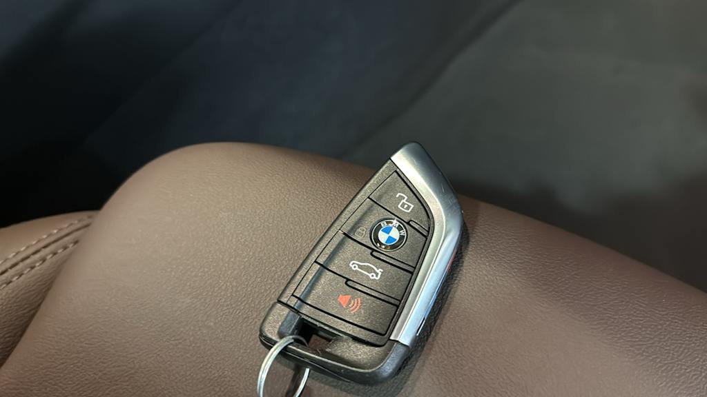 Thumbnail: 2024 BMW i4 - 35
