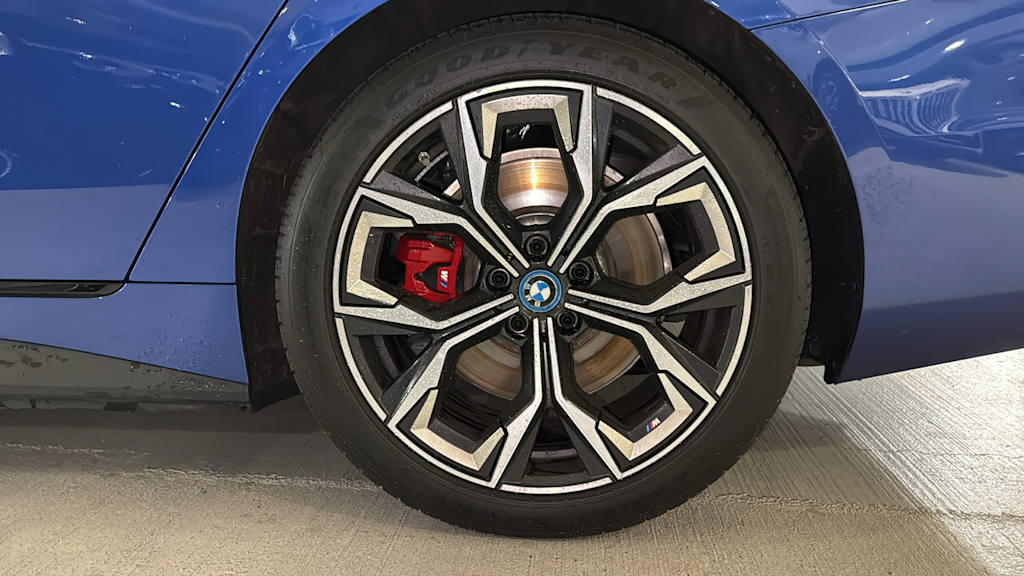Thumbnail: 2024 BMW i4 - 6