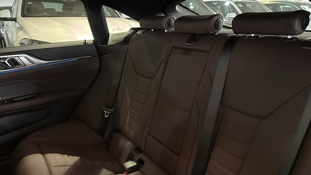 Thumbnail: 2025 BMW i4 - 30