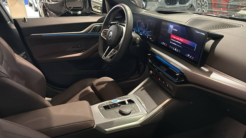Thumbnail: 2025 BMW i4 - 9