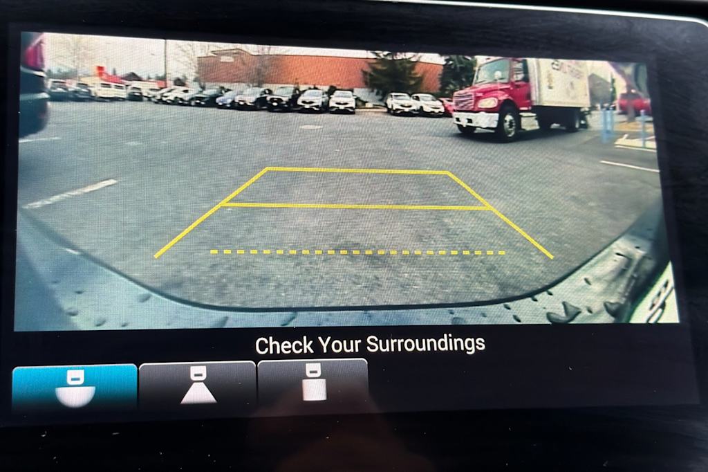 Thumbnail: 2019 Honda Insight - 23