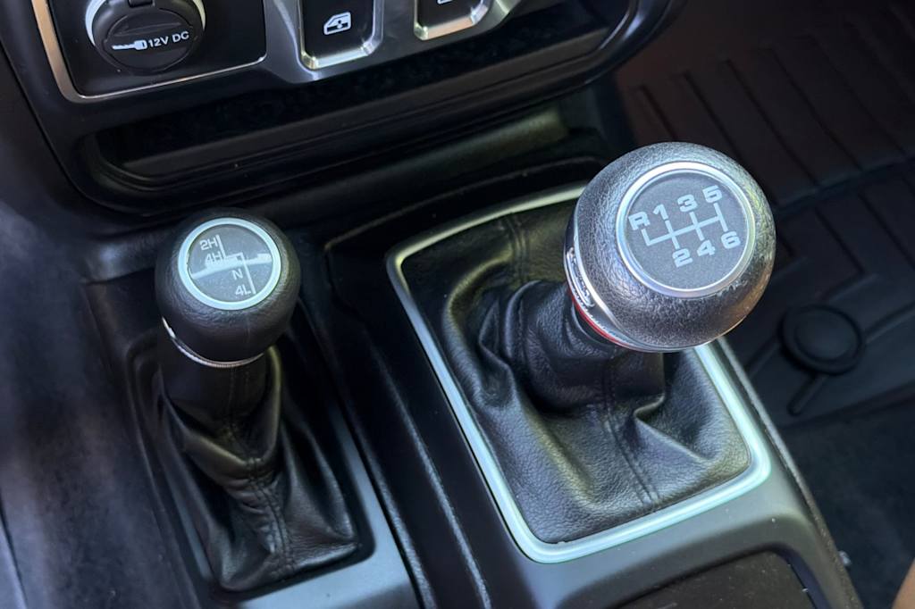 Thumbnail: 2018 Jeep Wrangler - 12