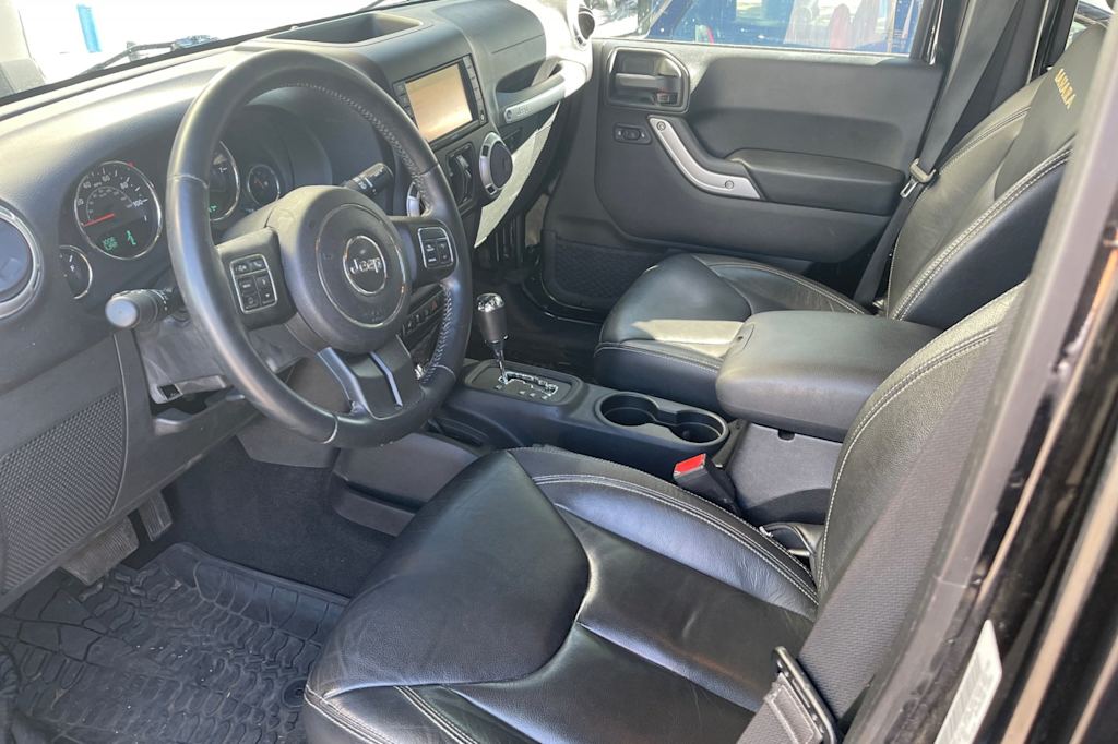 Thumbnail: 2015 Jeep Wrangler - 10