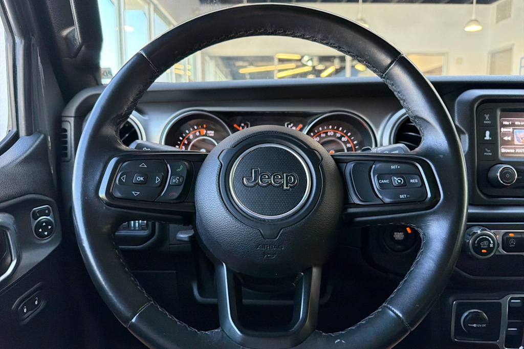 Thumbnail: 2020 Jeep Wrangler - 13